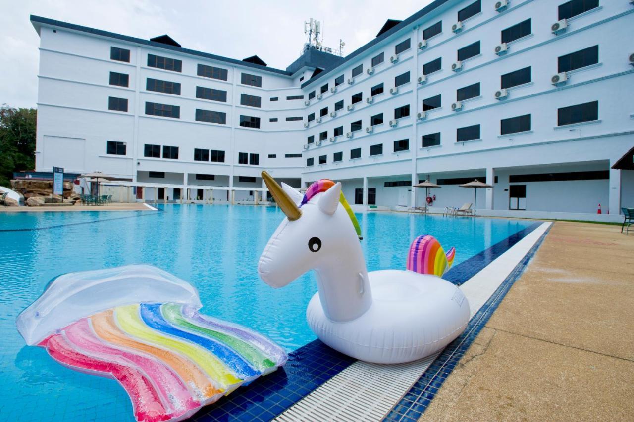 Swiss Avenue Hotel Sungai Petani Esterno foto